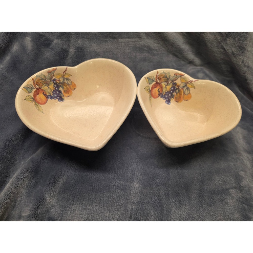 Vintage Home and Garden Party Heart Shaped Stoneware Nesting Bowls Set of 2